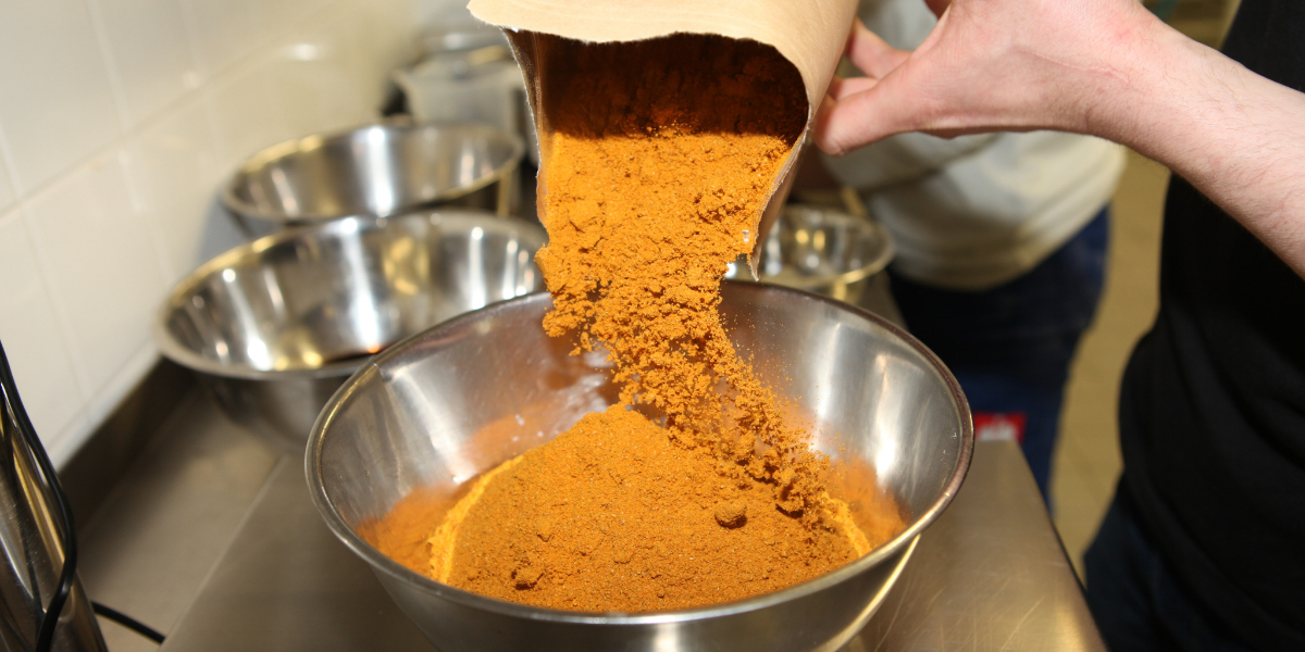 Herstellung der yuuniva Sauce